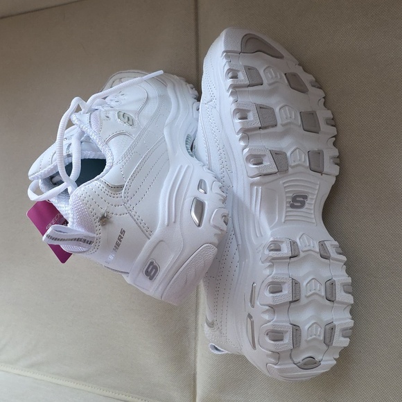 Skechers Women's D'Lites Fresh Start Memory Foam Lace-up Sneaker Fashion Without - Picture 3 of 6